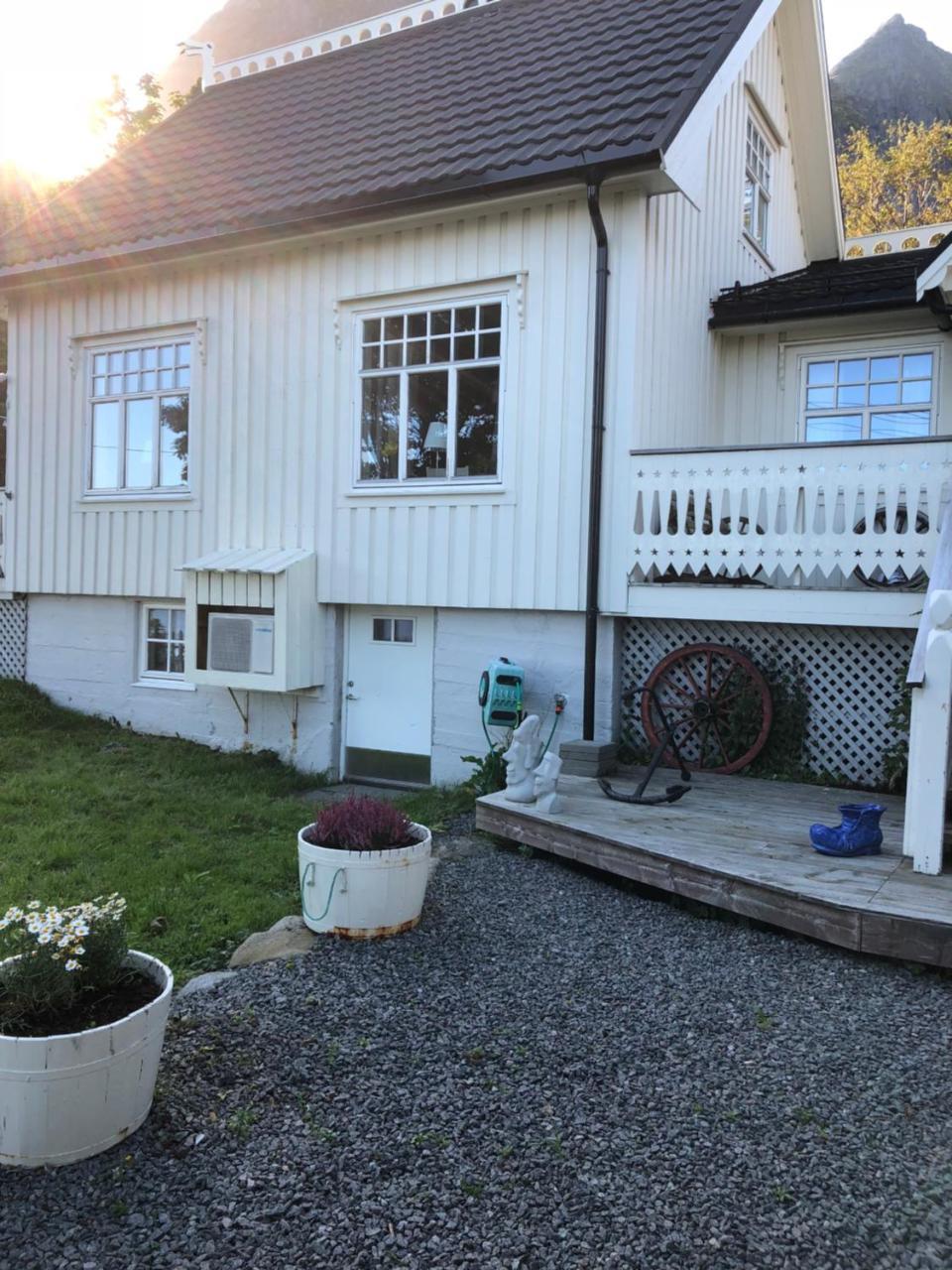 Dragon Villa Reine Exteriör bild